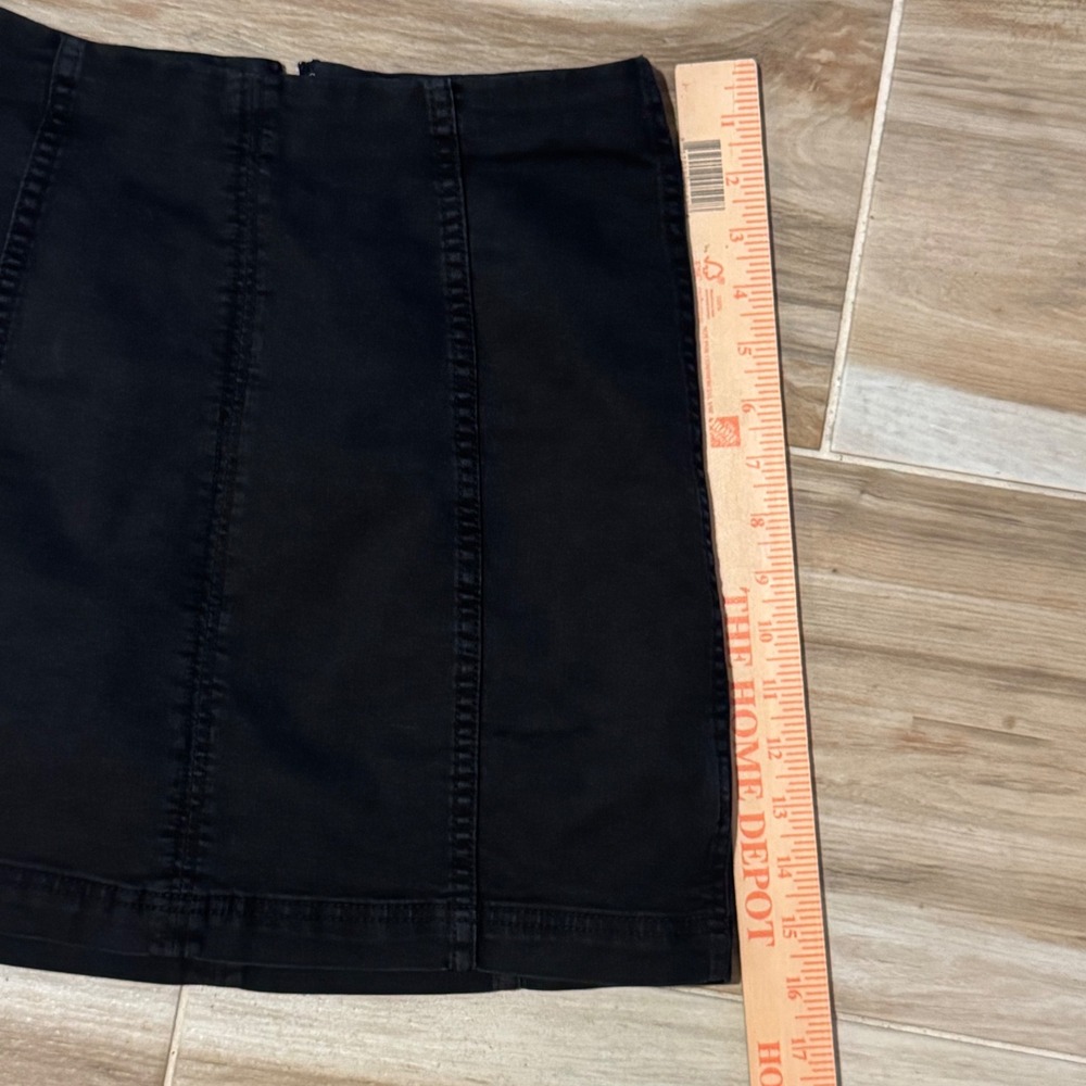 Free People Black Denim Mini Skirt High Waisted Seamed Size 6 OB403212 - Picture 5 of 6